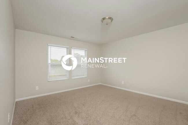 Building Photo - 729 RUNNINGBROOK LN, RURAL HALL, NC 27045