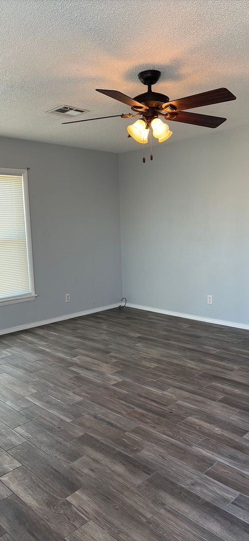 Building Photo - 2928 N Washington St