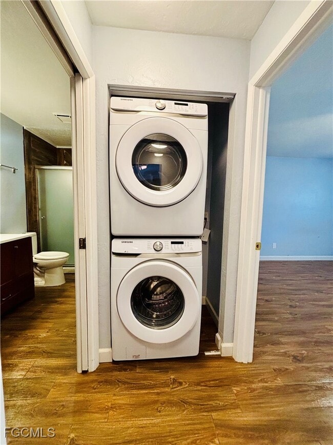 Building Photo - 9303 Lennex Ln