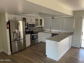 Building Photo - Beautiful Upgraded Home available Now