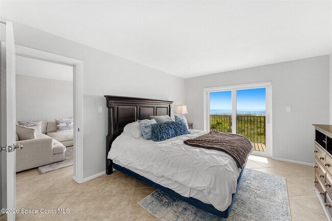 Building Photo - 4100 Ocean Beach Blvd