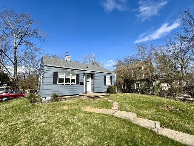Primary Photo - 420 S Mitchell St