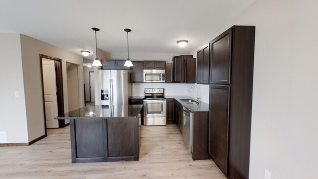 Building Photo - 8726 E Harry St