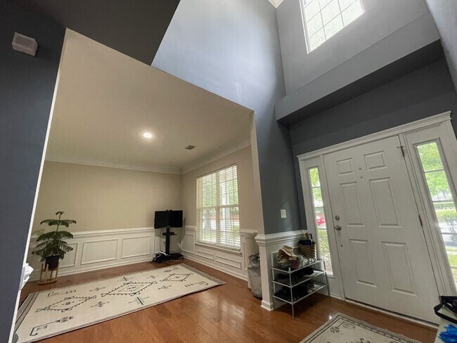Building Photo - 9709 Glenburn Ln