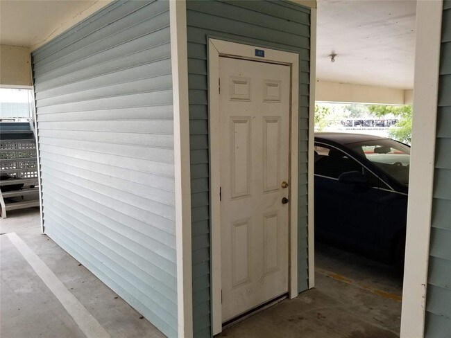 Building Photo - 18617 Egret Bay Blvd