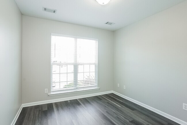 Building Photo - Bright 4-Bedroom Home in Grovetown, GA