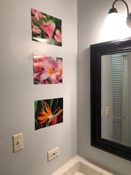 Building Photo - 2345 Ala Wai Blvd