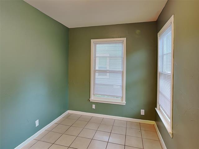 Building Photo - 412 Harrison Ln