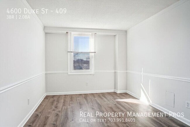 Building Photo - 4600 Duke St