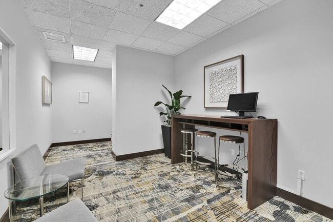 Building Photo - 99 SE Mizner Blvd