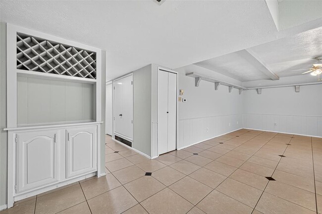 Building Photo - 15815 Ironside Creek Dr