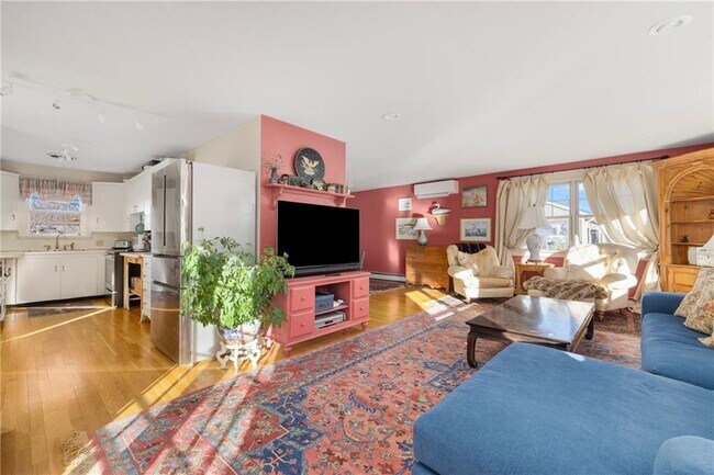 Building Photo - 9 White Terrace