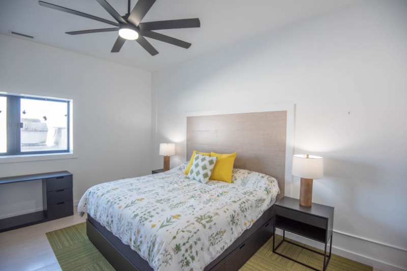 Building Photo - 215 S Jefferson Ave