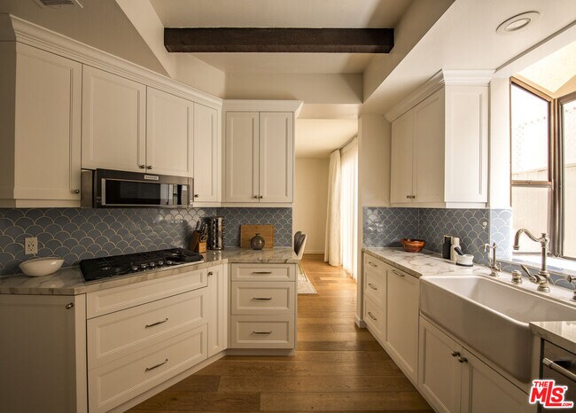 Building Photo - 1248 23rd St