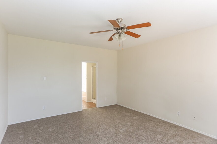 Building Photo - 6816 Clarktown Ct