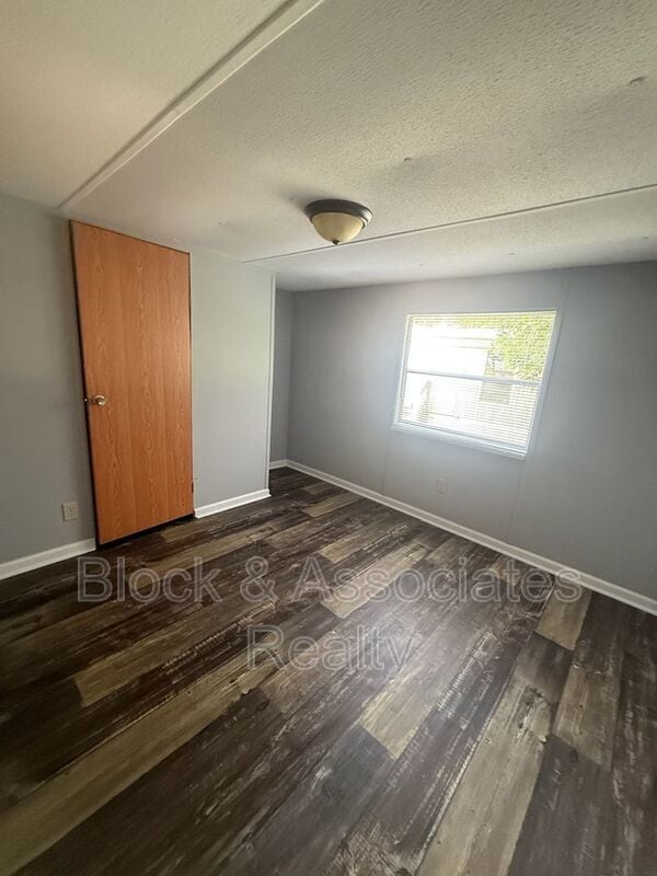 Building Photo - 127 W Strider St