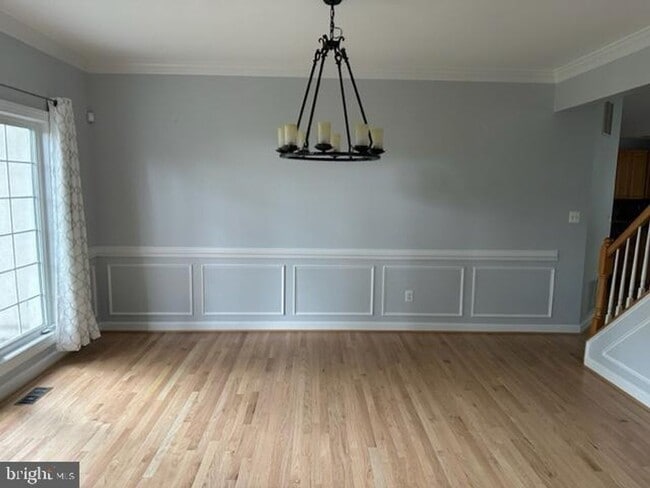 Building Photo - Stunning 5BR House in Roundtree Estates