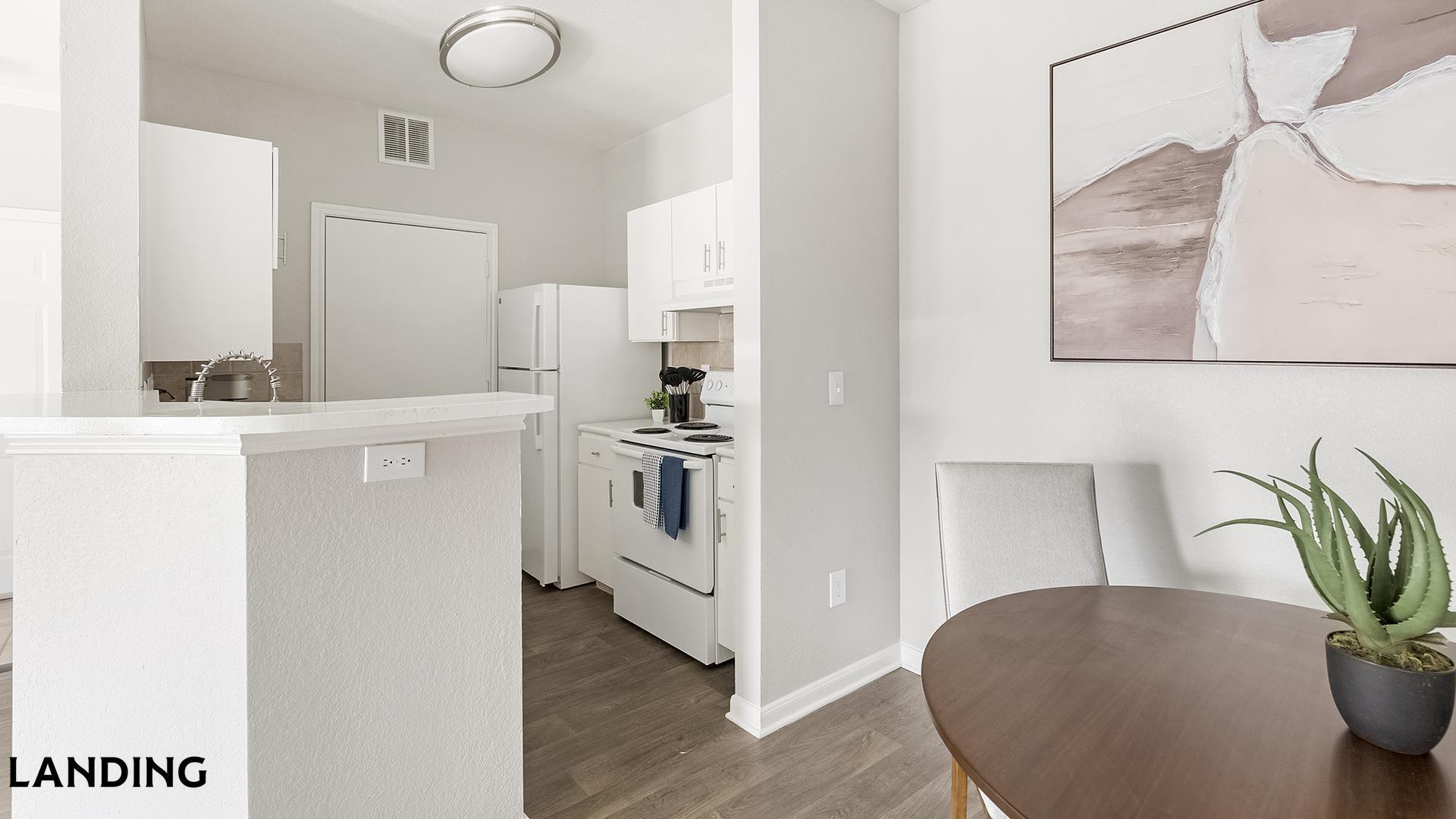 Building Photo - 9835 Fredericksburg Rd