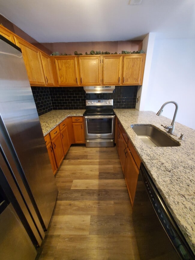 Building Photo - 48 Muirfield Dr