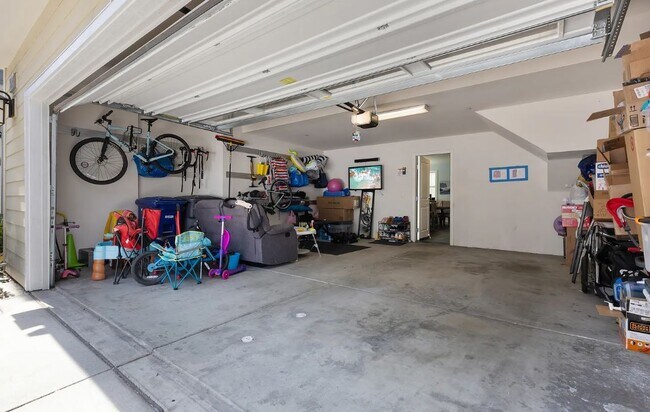 Building Photo - 524 Turnstone Ln