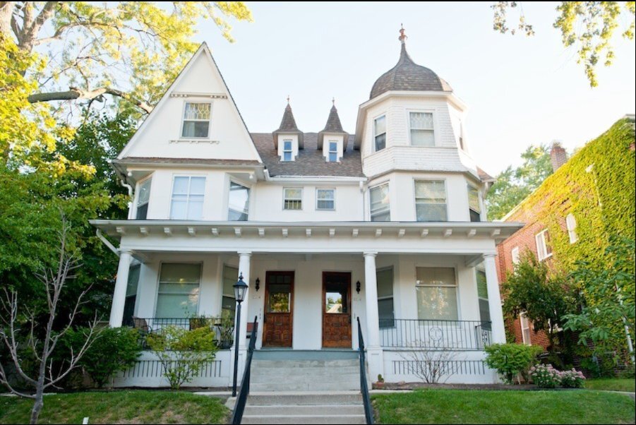 Building Photo - 2214 E Ivanhoe Pl