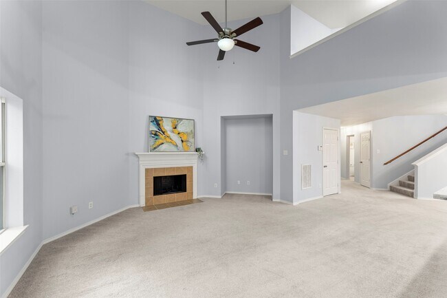 Building Photo - 11745 Logan Ridge Dr
