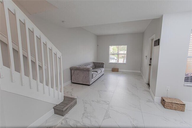 Building Photo - 14387 SW 9th Ct