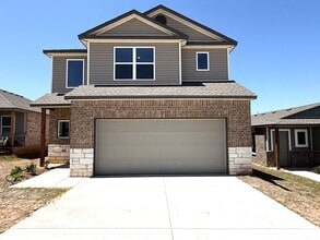 Building Photo - 9521 Stallion Dr