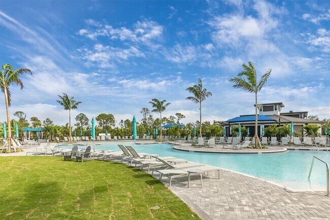 Building Photo - 12550 Galapagos Ct