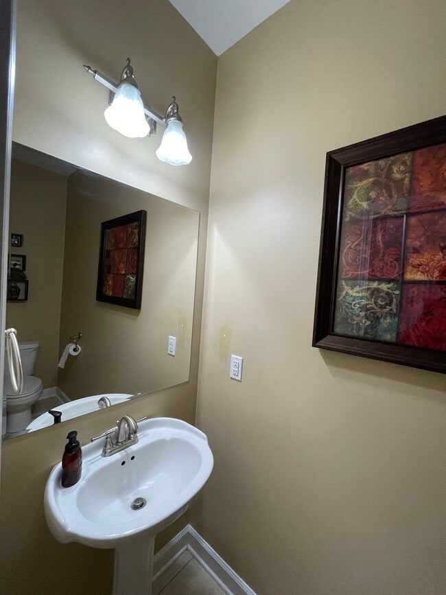 Building Photo - Eagle Landing Subdivision -