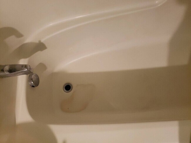 Building Photo - 1005 NE D St