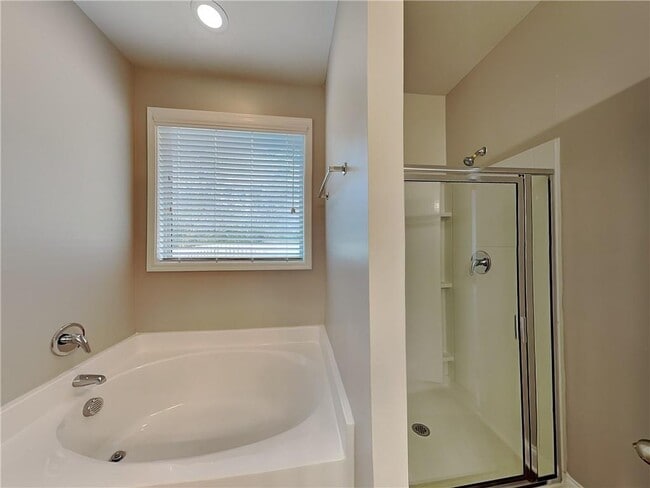 Building Photo - 203 Margrave Dr