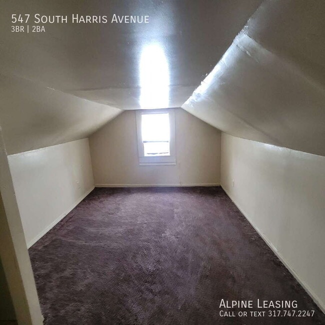 Building Photo - 547 S Harris Ave