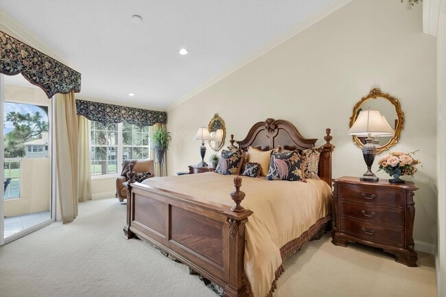 Building Photo - 222 Legendary Cir