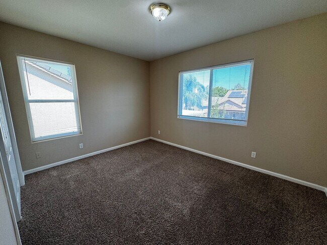 Building Photo - 11066 Sawtooth Peak