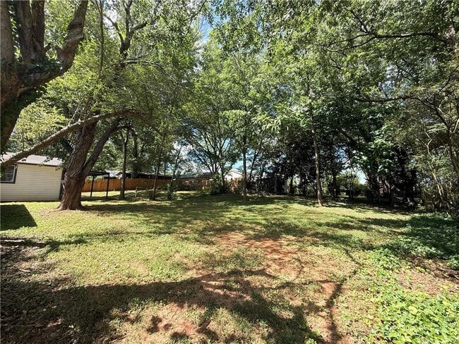 Building Photo - 980 Hilltop Ct