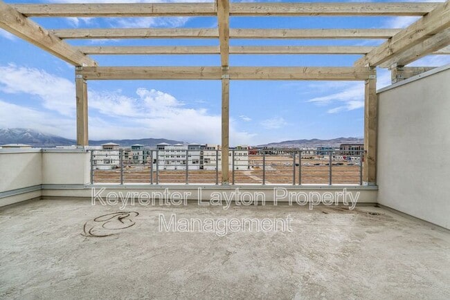 Building Photo - 5141 Rambutan Wy