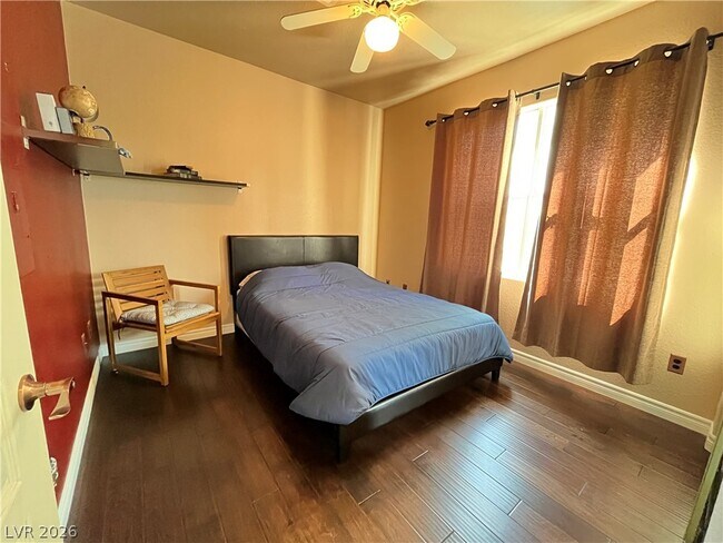 Building Photo - 1000 Duckhorn Ct