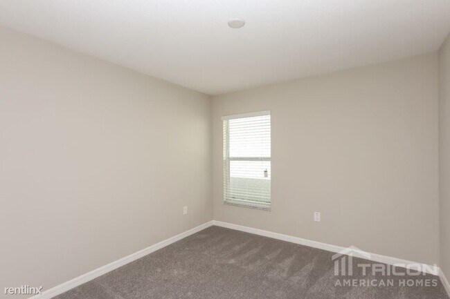 Building Photo - 1744 Broad Winged Hawk Dr