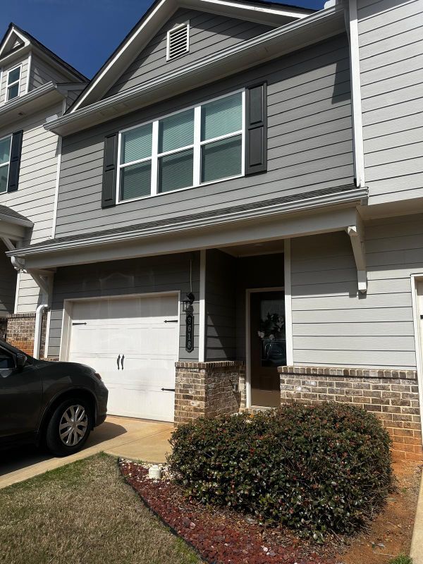 Building Photo - 3618 Acorn Dr