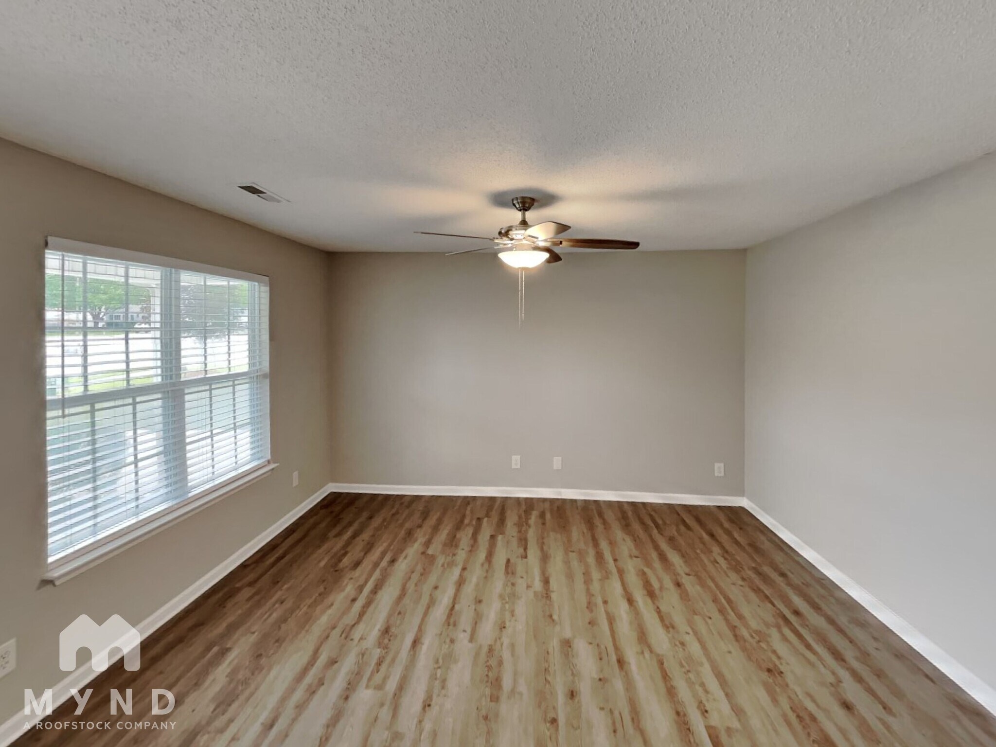 Building Photo - 4702 Mallard Creek Dr