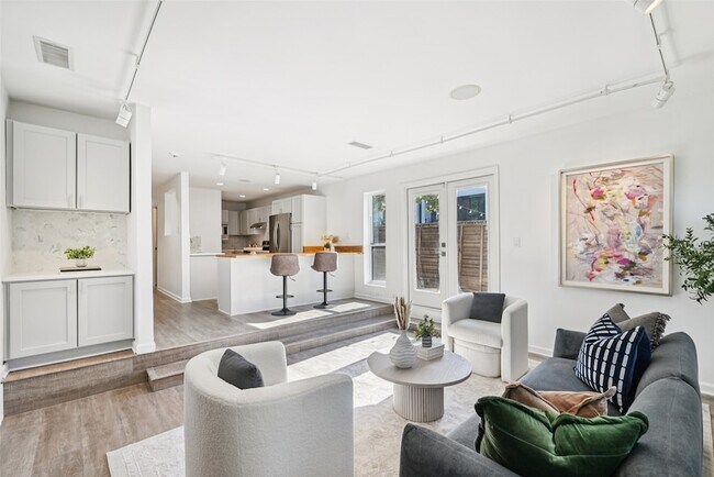 Building Photo - 4102 Bowser Ave