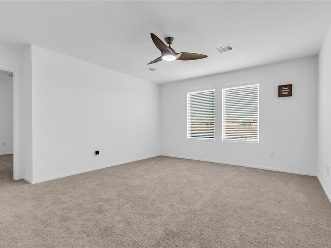 Building Photo - 25344 Carnation Ct