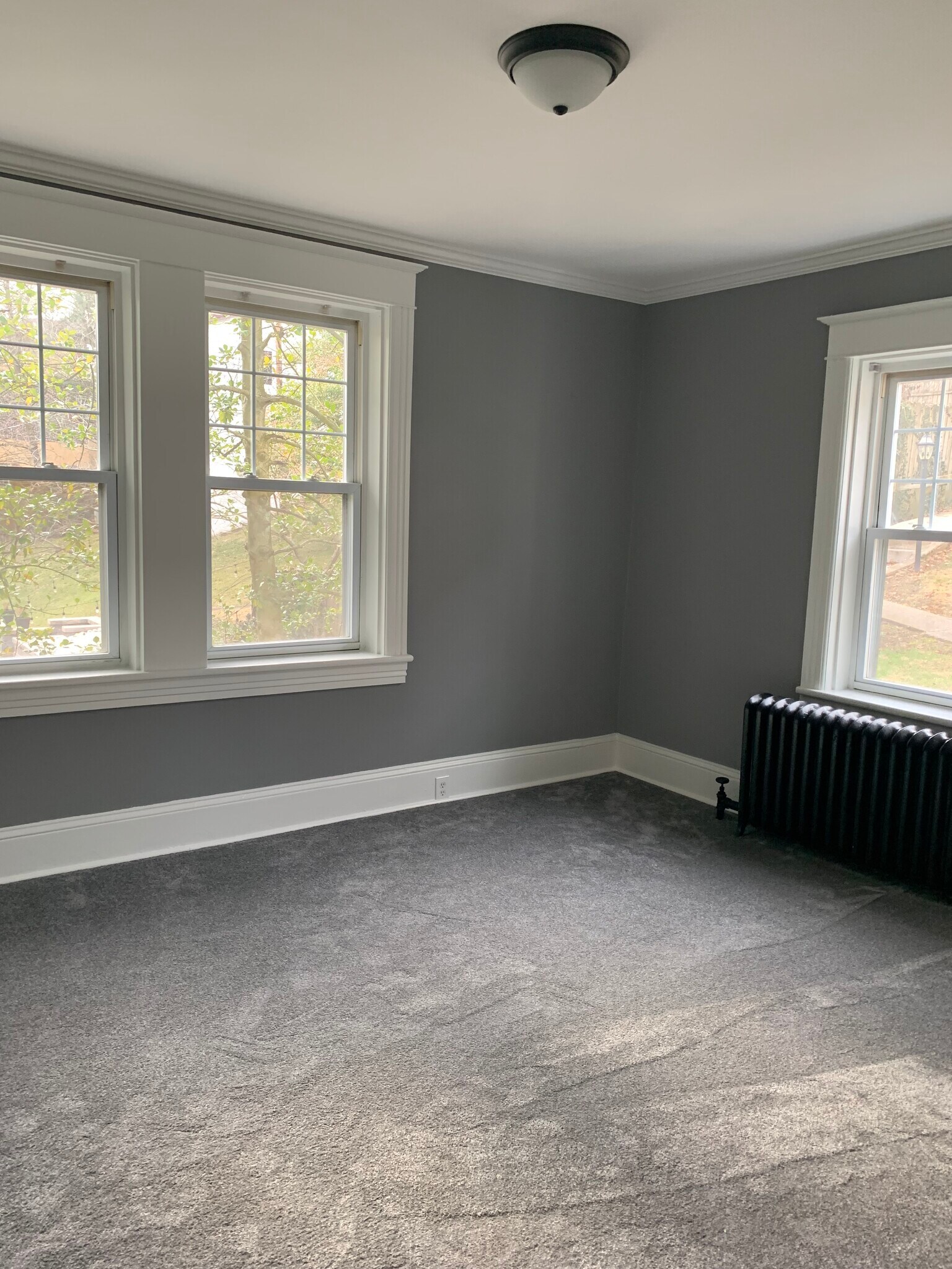 Building Photo - 128 E Wayne Ave