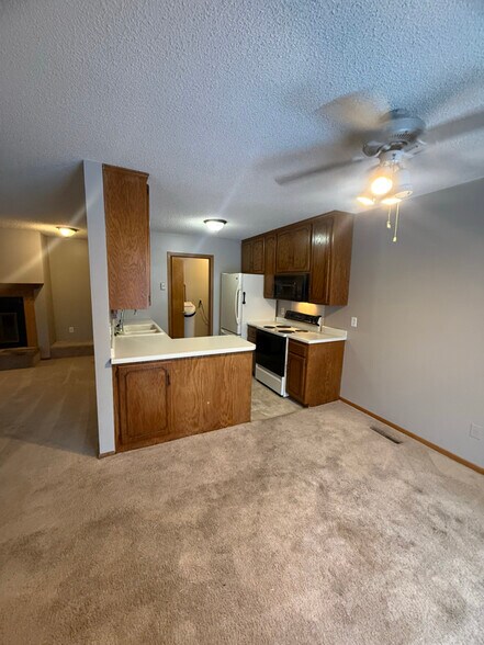 Building Photo - 14913 Echo Way