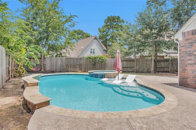 Building Photo - 16042 Glenbrook Knoll Ln