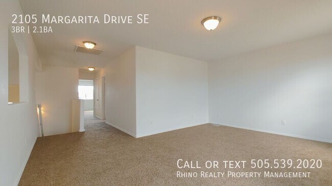 Building Photo - 2105 Margarita Dr SE