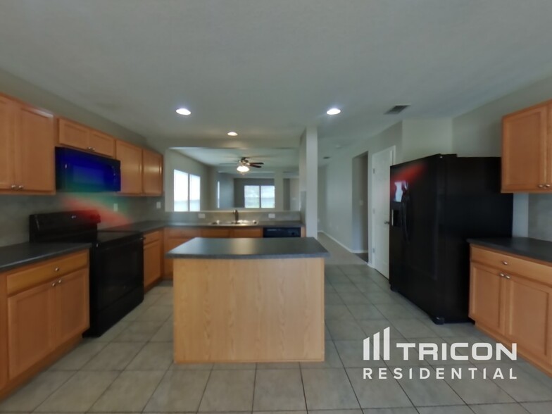 Building Photo - 11656 Huckba Ct