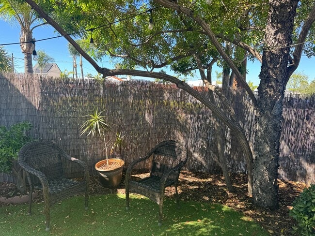 Building Photo - Spanish Style Architectural Gem in the Heart of Altadena - Available Early June