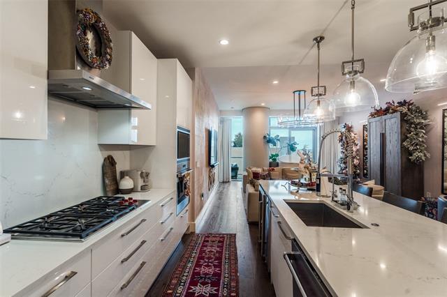 Building Photo - 7901 Windrose Ave.